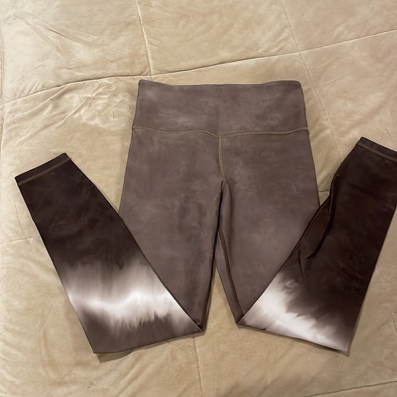 Athleta Ombré 7/8 Tights - Picture 2 of 3